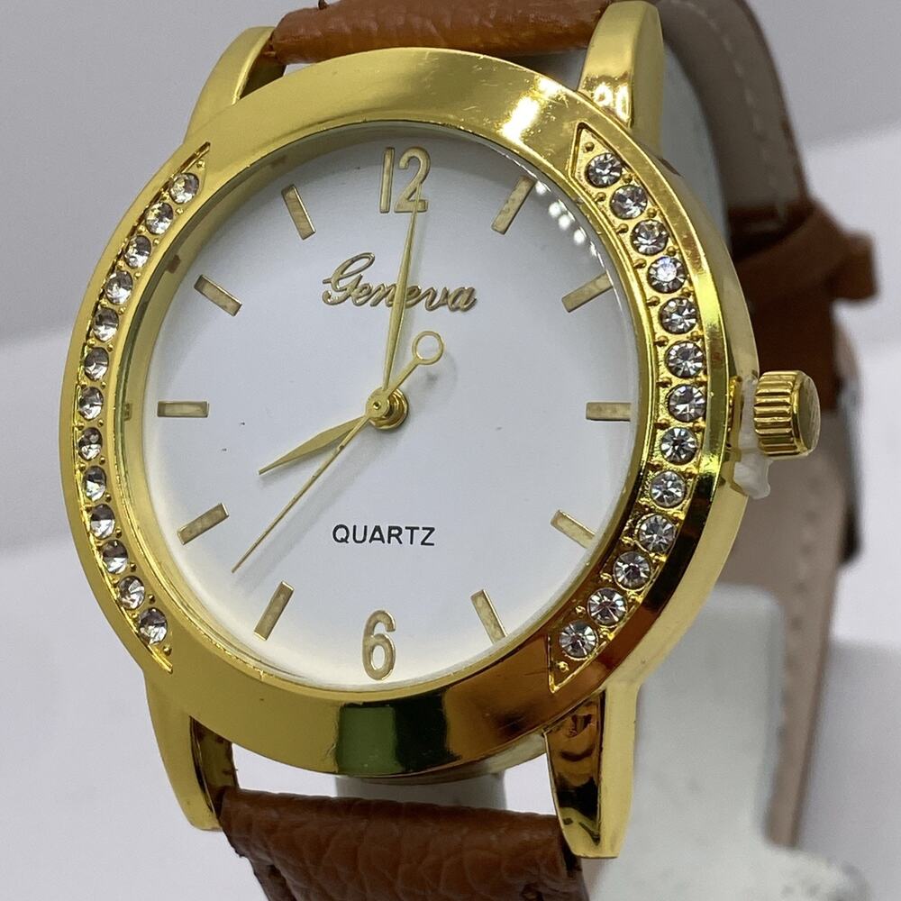 Geneva Womens Rhinestone Colorful Leather Quartz Fashion Watch New Battery Works